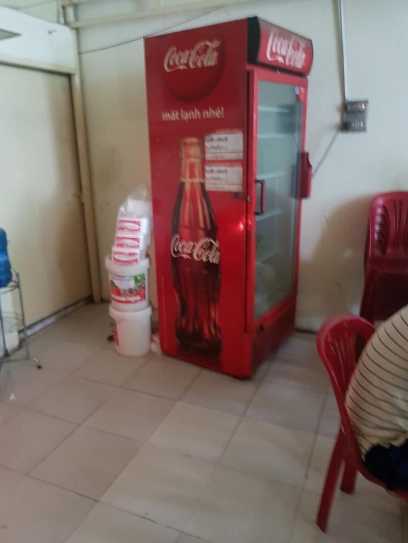 Thanh lý tủ côcacôla