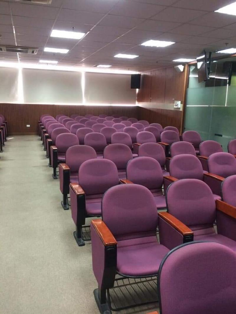 Thanh lý ghế hội trường số lượng nhiều