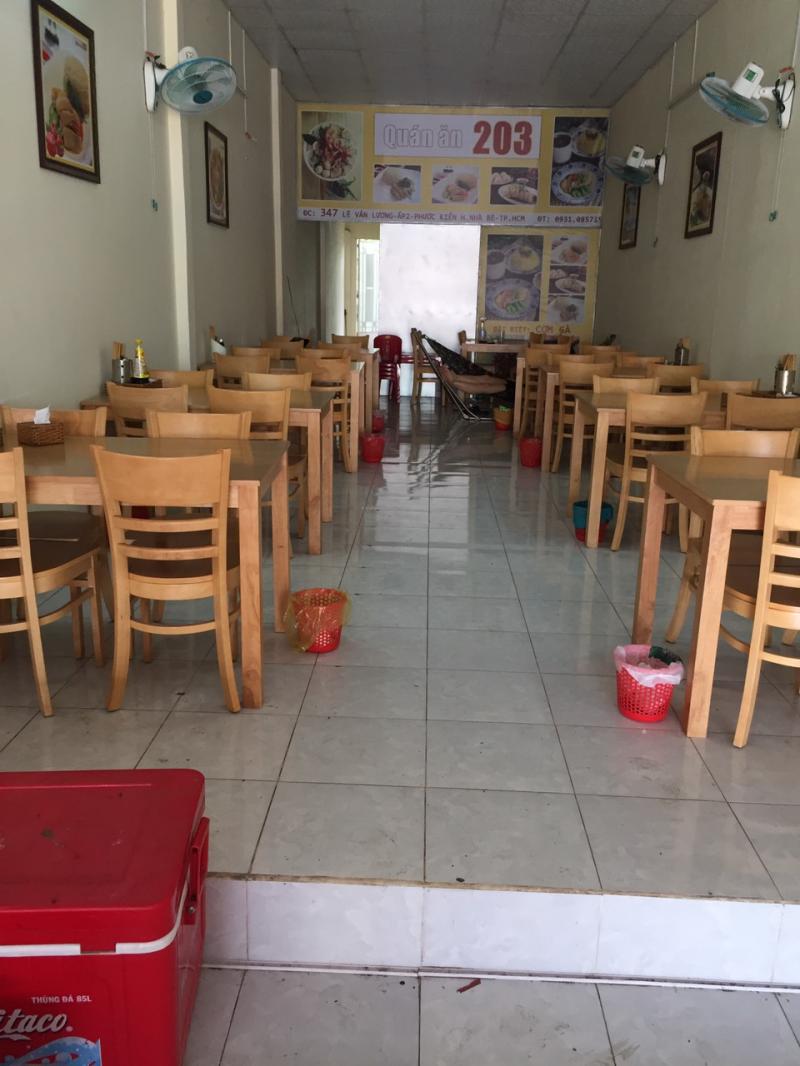 Thanh lý bộ bàn ghế quán ăn